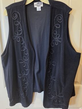VINTAGE Ovation Black Soutache Trim Vest Plus Size 2X Scroll Embroidery Goth Art